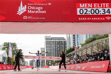 chicago marathon results 2023|World record set as Kelvin Kiptum wins 2023 Chicago Marathon .